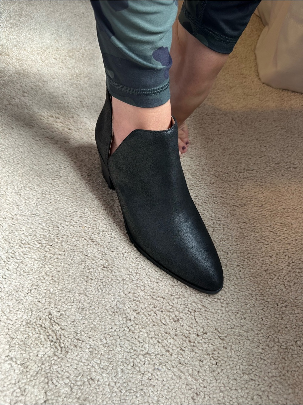 Women’s Black Pointed V-Cut Ankle Boot